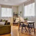 Serene 1br With Sauna & Private Entrance Appartement Tallinn