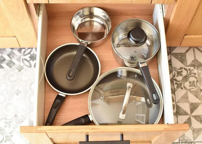 Serene 1br With Sauna & Private Entrance Apartament Tallin